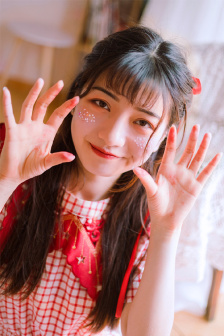 《年轻的女教师》hd9在线观看